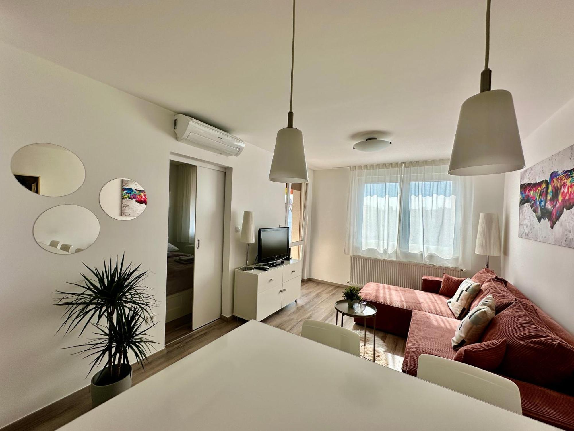 City Break Apartment - Private Garage, Ac, Balcony Βουδαπέστη Εξωτερικό φωτογραφία