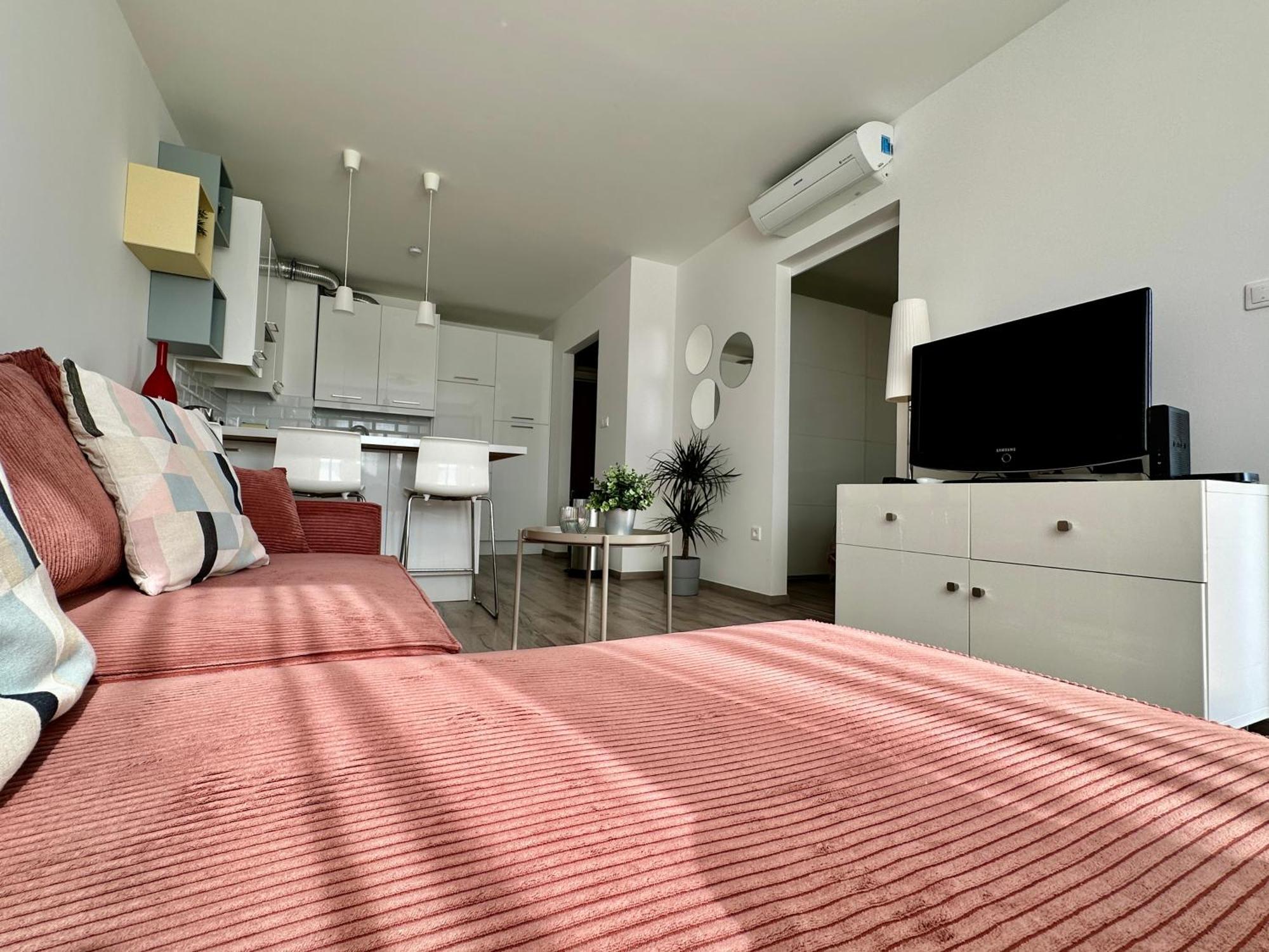 City Break Apartment - Private Garage, Ac, Balcony Βουδαπέστη Εξωτερικό φωτογραφία